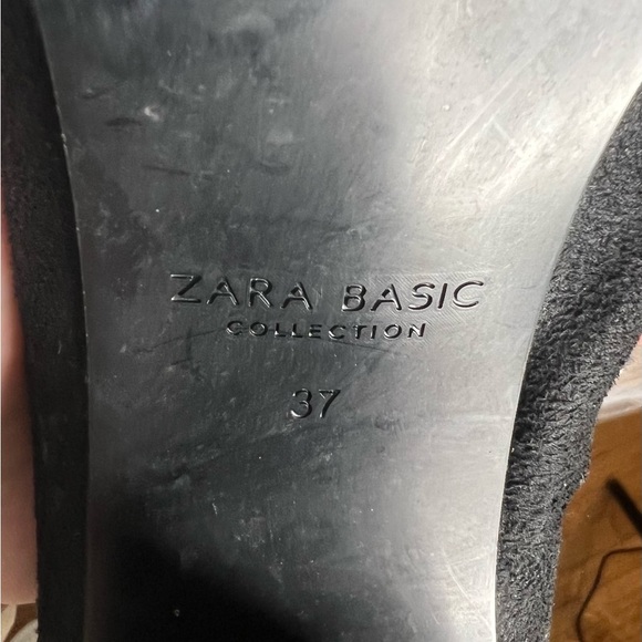 Zara Basic Collection, knee-high faux suede boots. - Picture 13 of 13